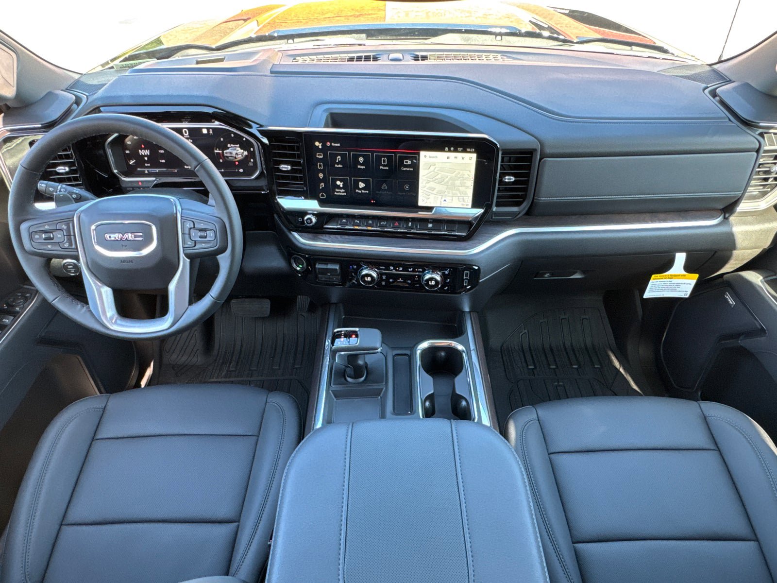 Used 2026 GMC Sierra 1500 SLT w/ SLT Premium Plus Package AWD/4WD image 21