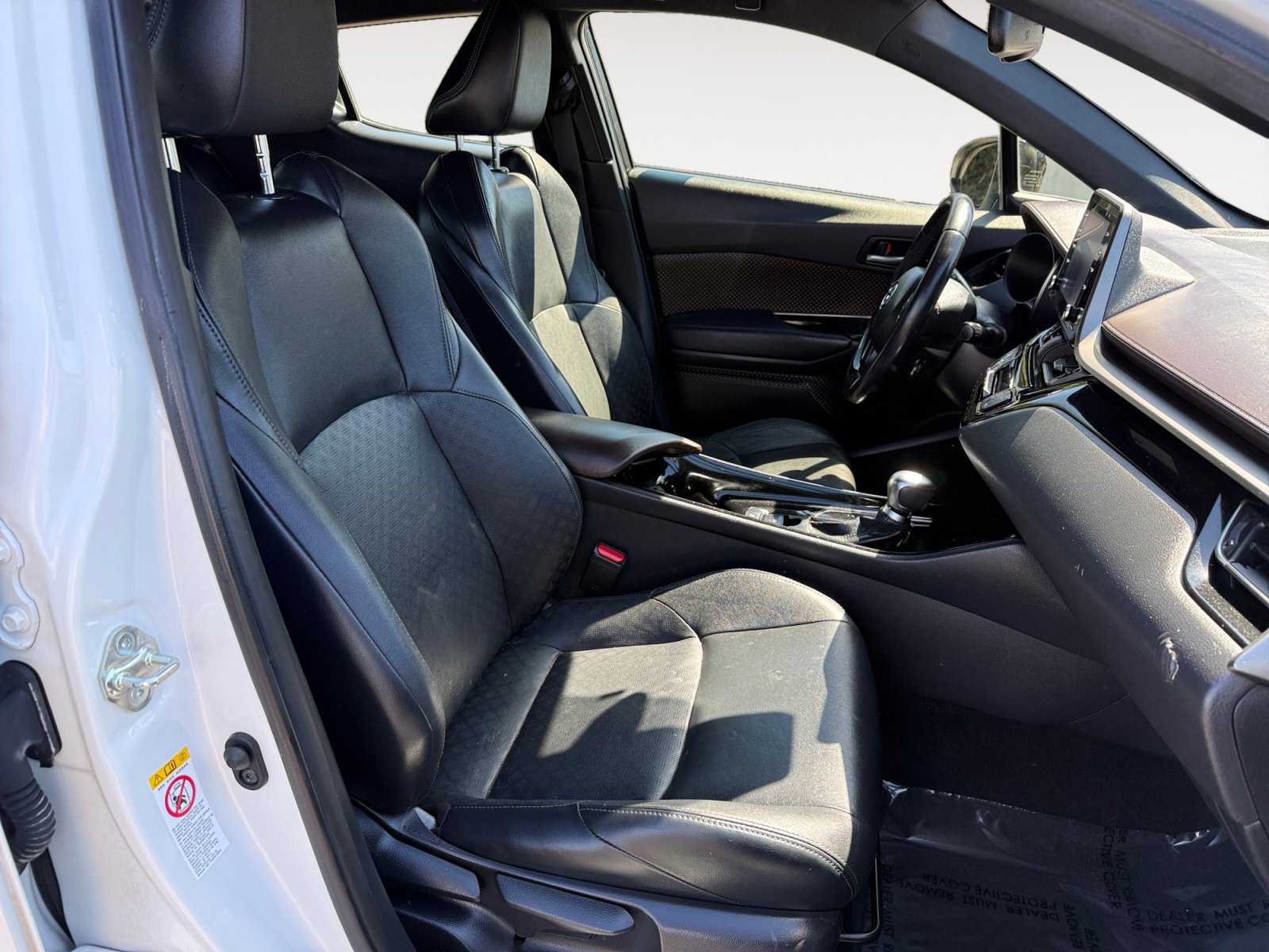 Used 2019 Toyota C-HR Limited image 19