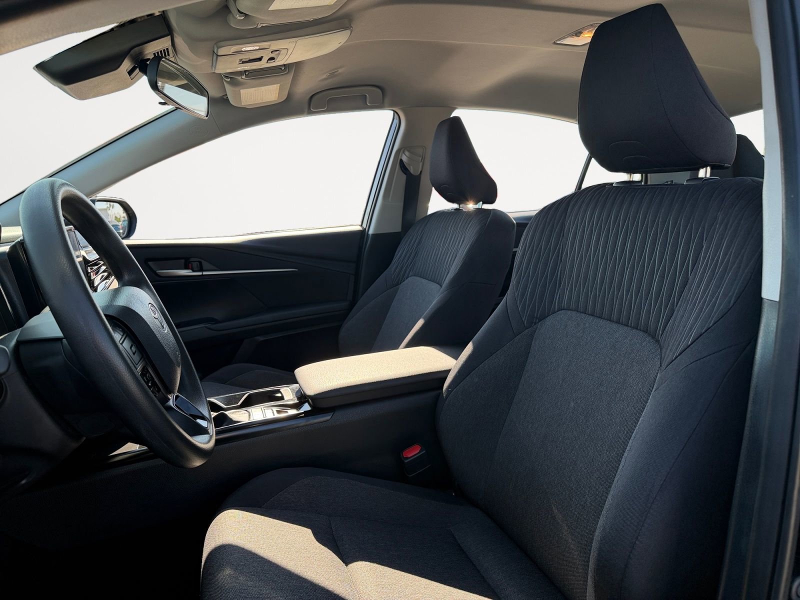 Certified 2025 Toyota Camry LE image 9