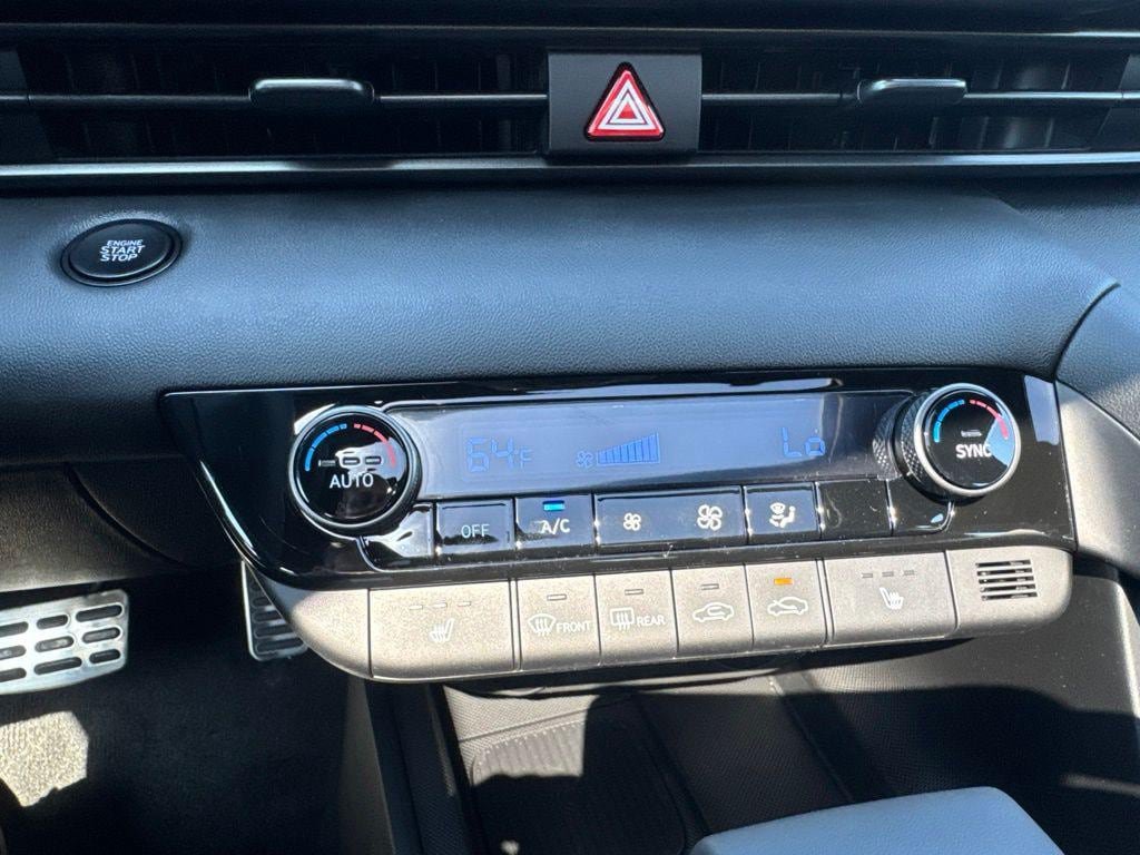 New 2026 Hyundai Elantra SEL Sport FWD image 16