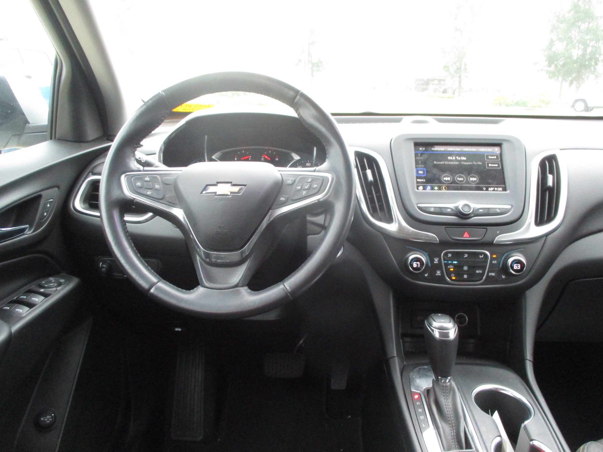 Used 2019 Chevrolet Equinox LT FWD image 9