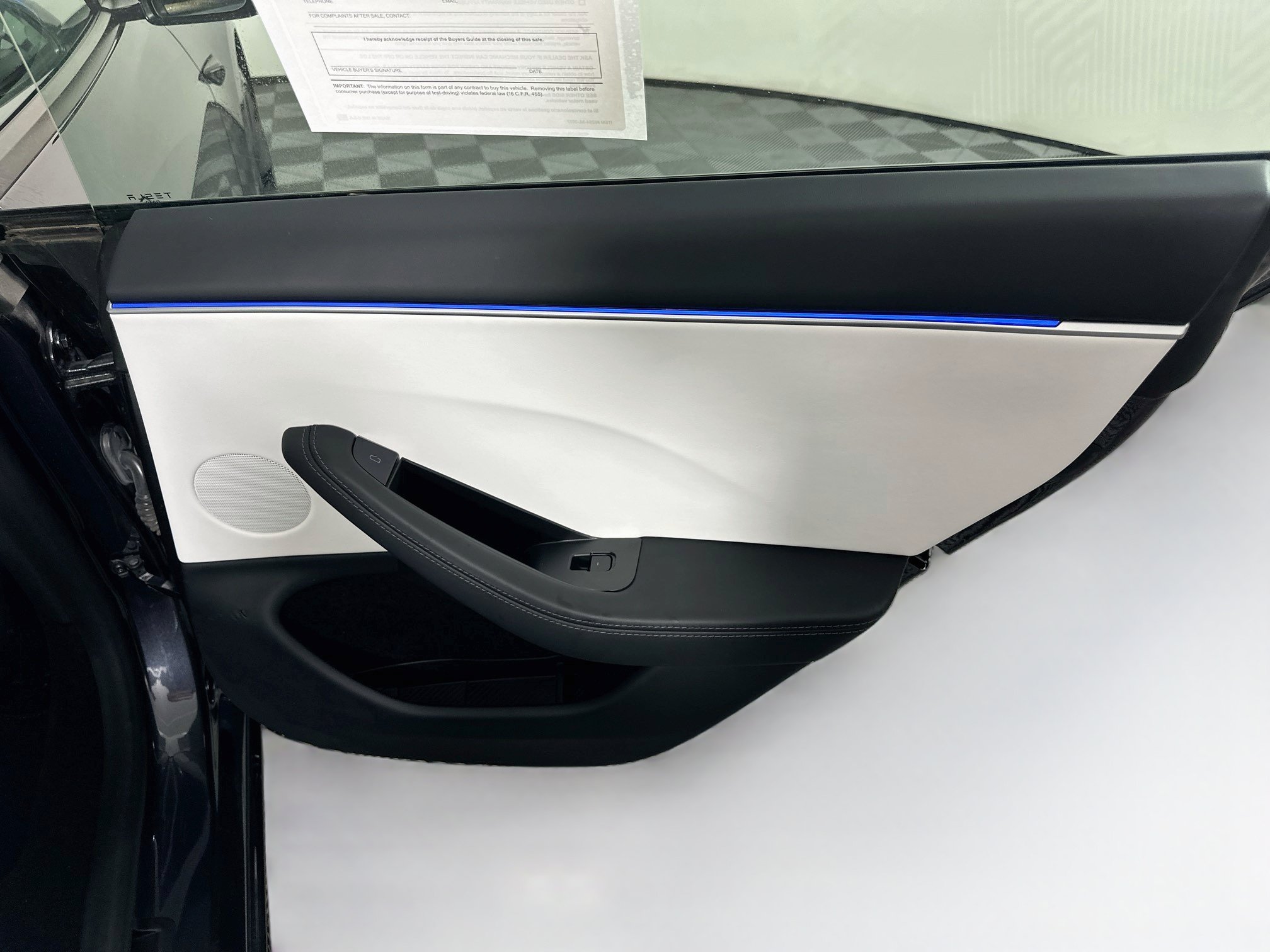 Used 2025 Tesla Model 3 Long Range AWD/4WD image 29