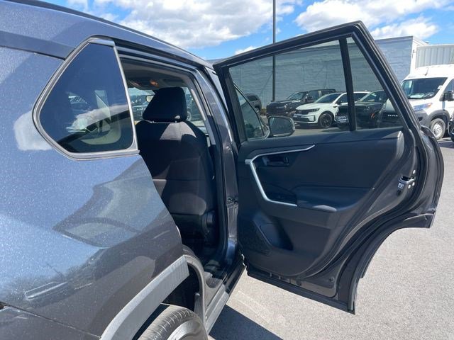 Used 2020 Toyota RAV4 LE w/ All Weather Liner Package AWD/4WD image 14