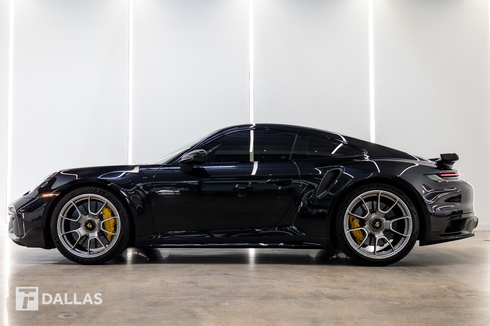 Used 2022 Porsche 911 Turbo S AWD/4WD image 1