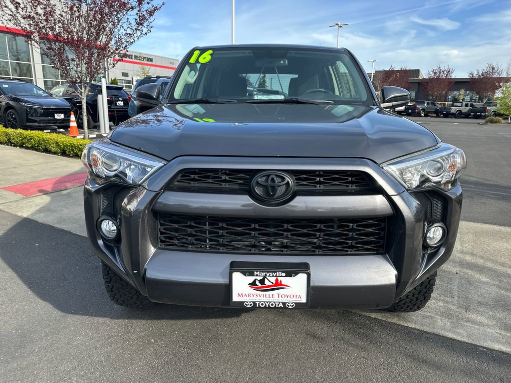 Used 2016 Toyota 4Runner SR5 image 8