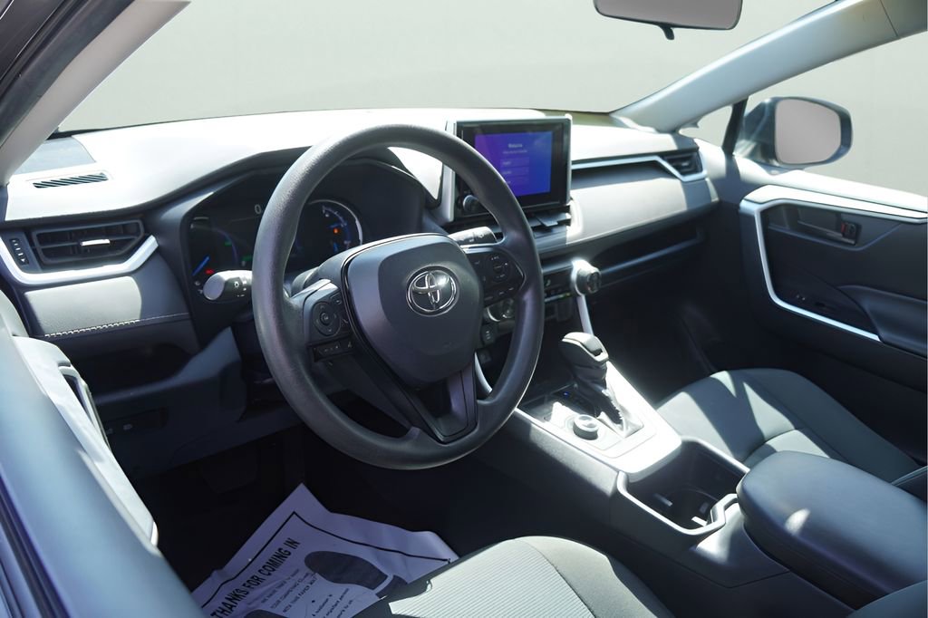 Used 2024 Toyota RAV4 LE image 12