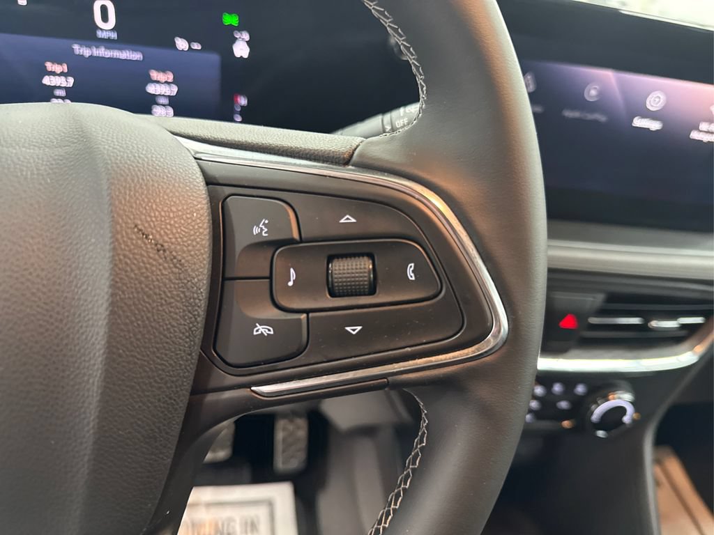 New 2025 Buick Encore GX Preferred AWD/4WD image 29