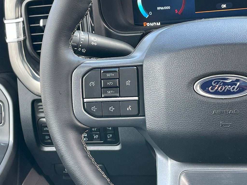 Used 2025 Ford F350 Lariat w/ Camper Package AWD/4WD image 37