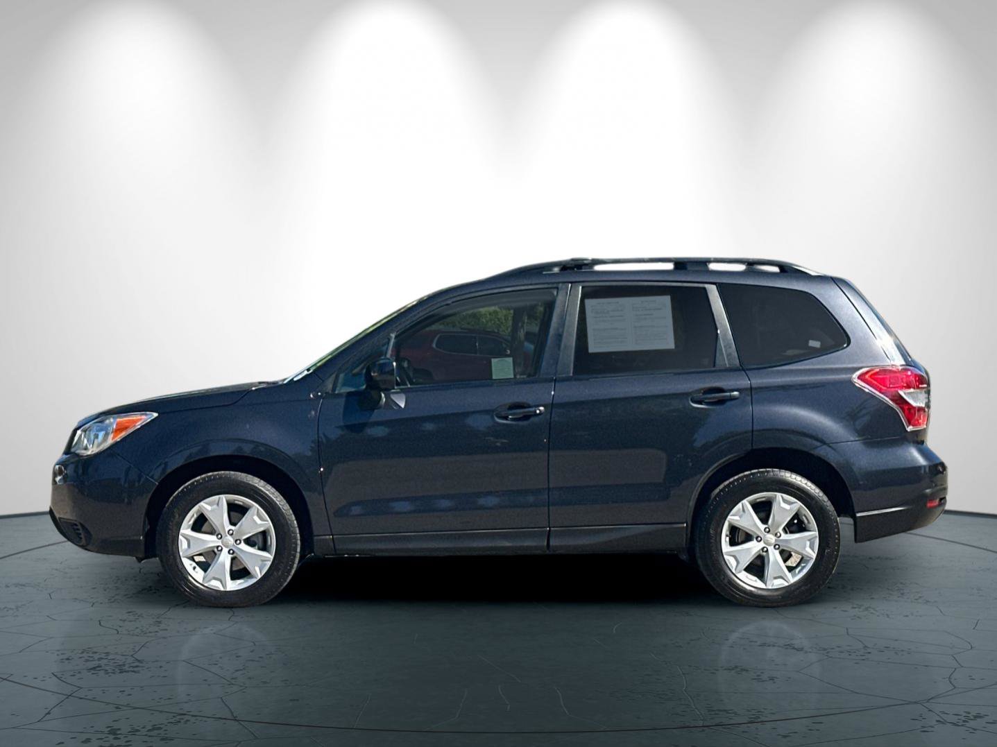 Used 2015 Subaru Forester 2.5i Premium w/ All-Weather Package AWD/4WD image 7