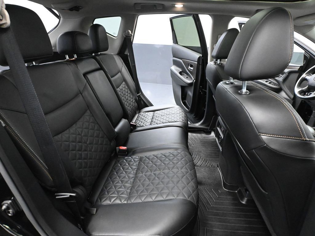 Used 2024 Nissan Murano Platinum image 41