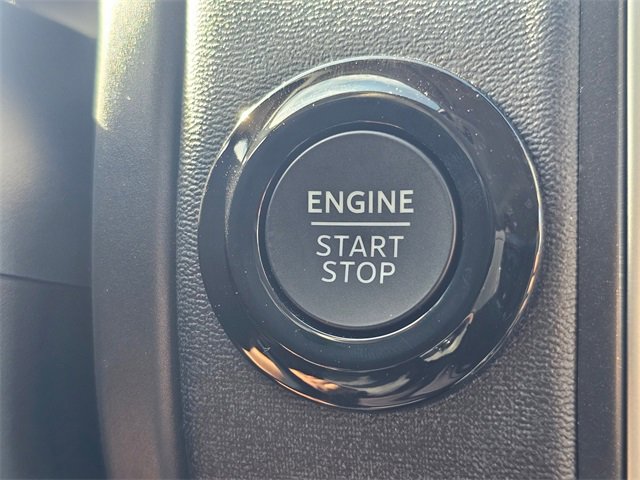 New 2025 Ford Expedition Active image 21