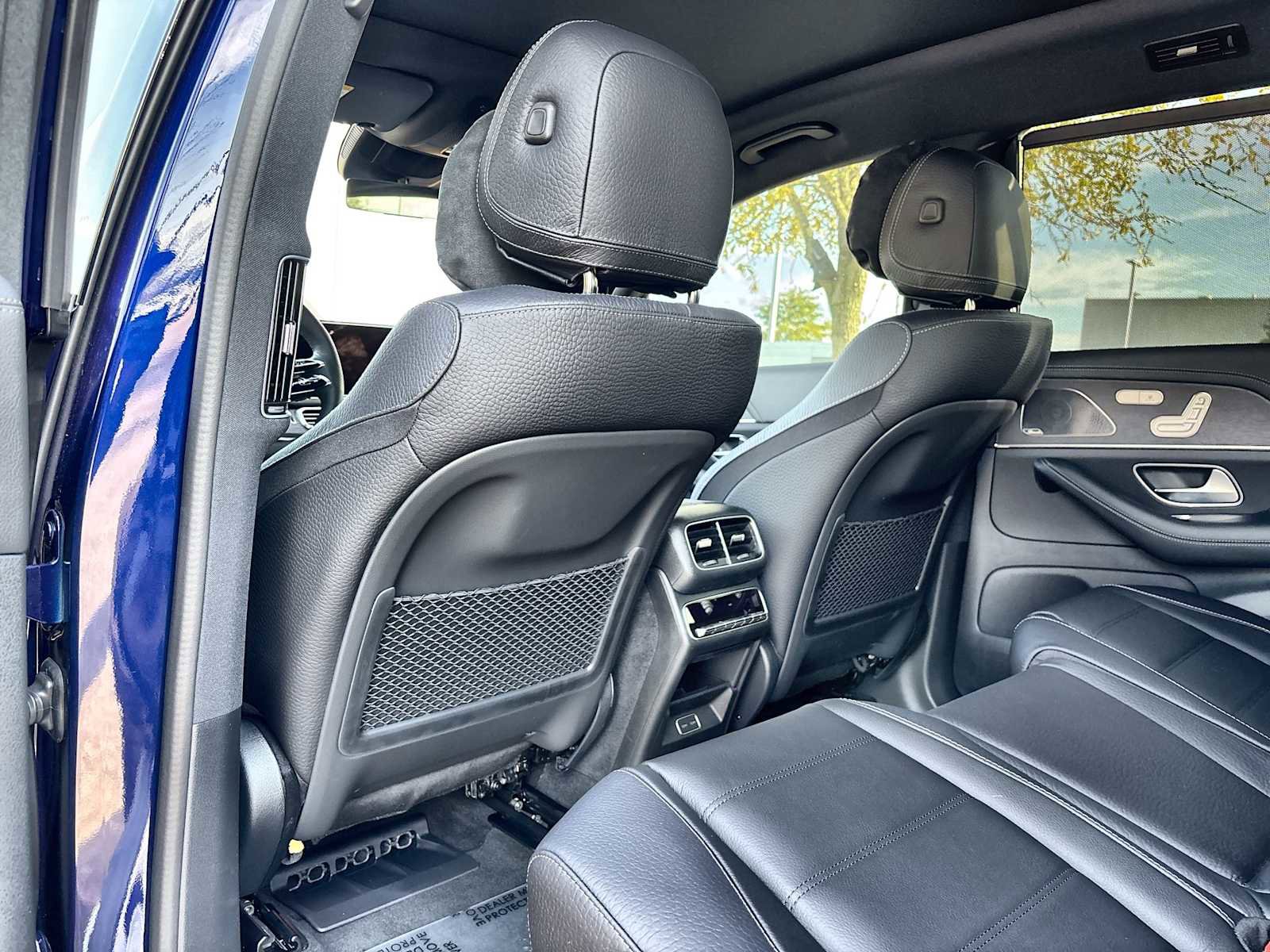 New 2026 Mercedes-Benz GLS 580 4MATIC image 18