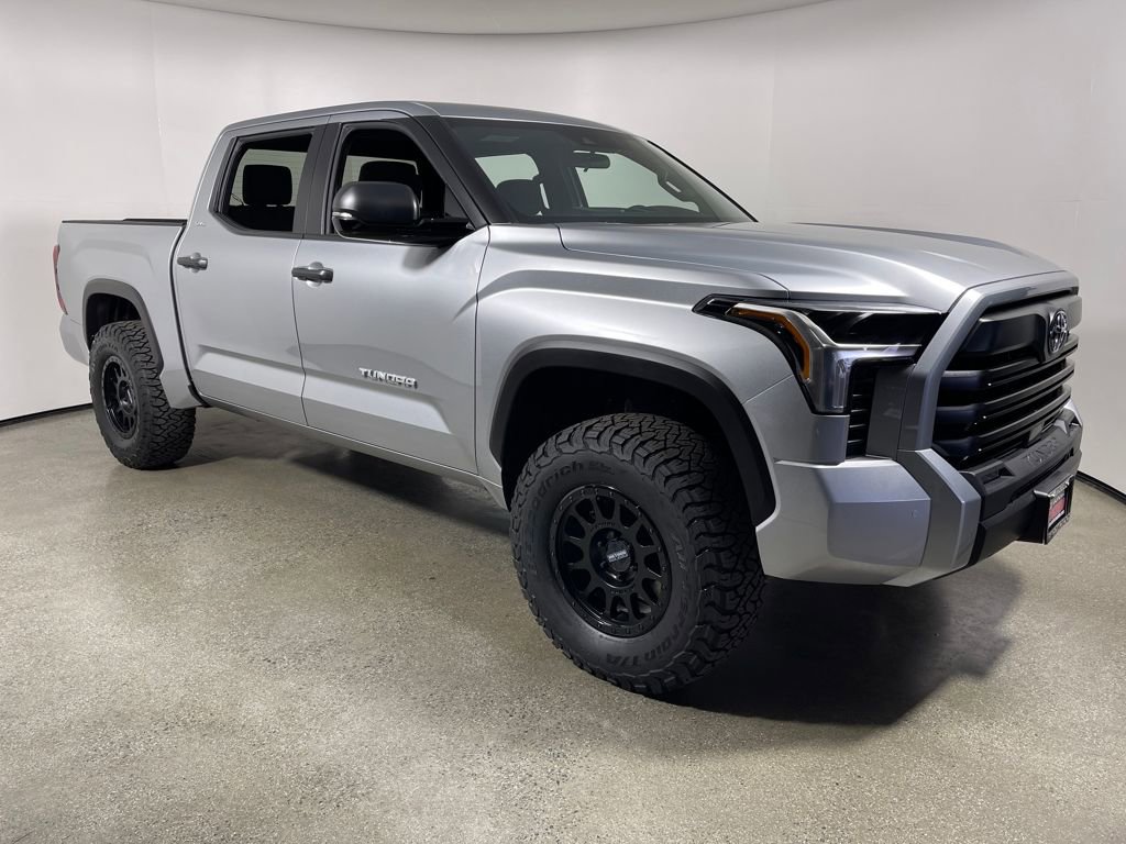 New 2026 Toyota Tundra SR5