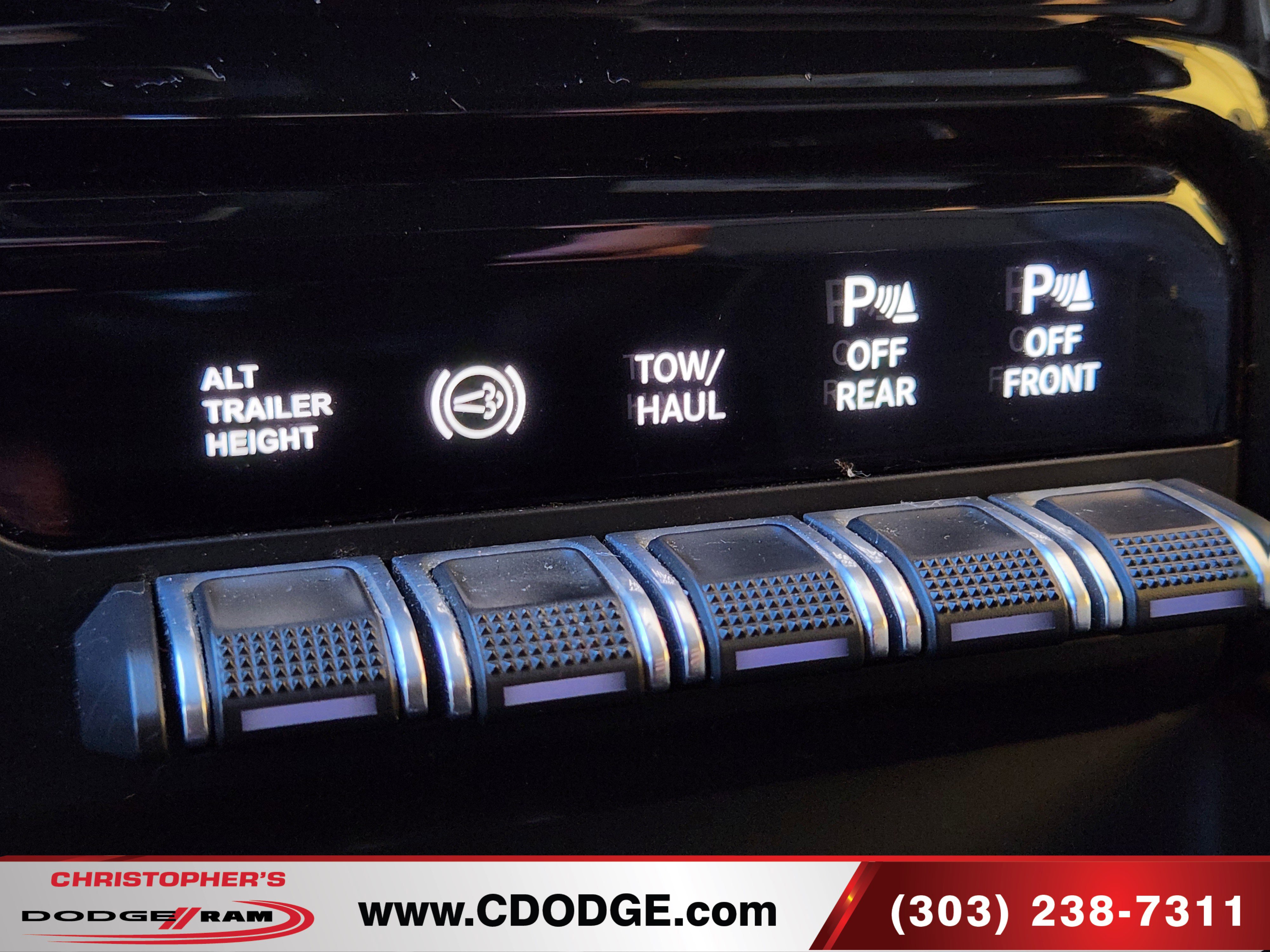 Used 2020 RAM 2500 Laramie w/ Night Edition AWD/4WD image 27