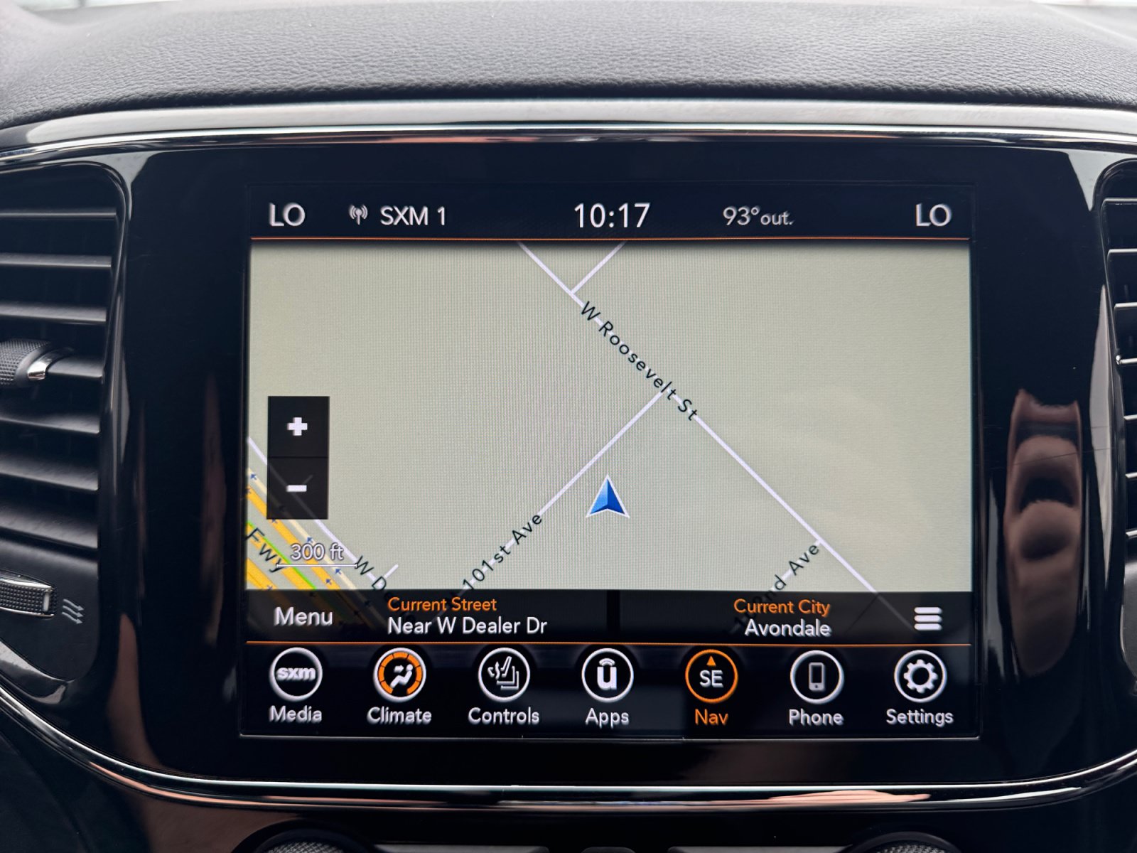Used 2022 Jeep Grand Cherokee Laredo X AWD/4WD image 23