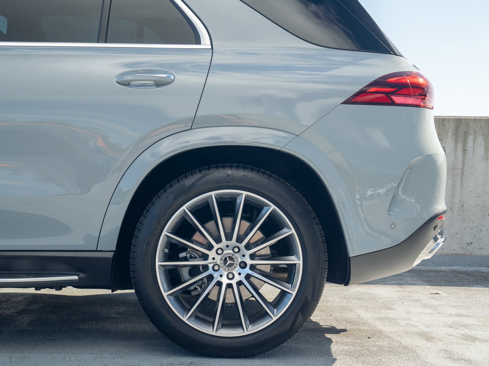 Certified 2026 Mercedes-Benz GLE 350 4MATIC image 13