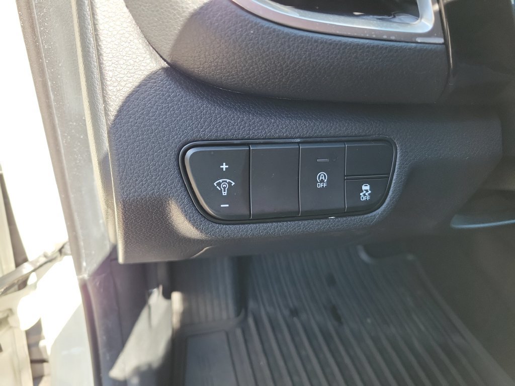 Used 2025 Kia Seltos S FWD image 29
