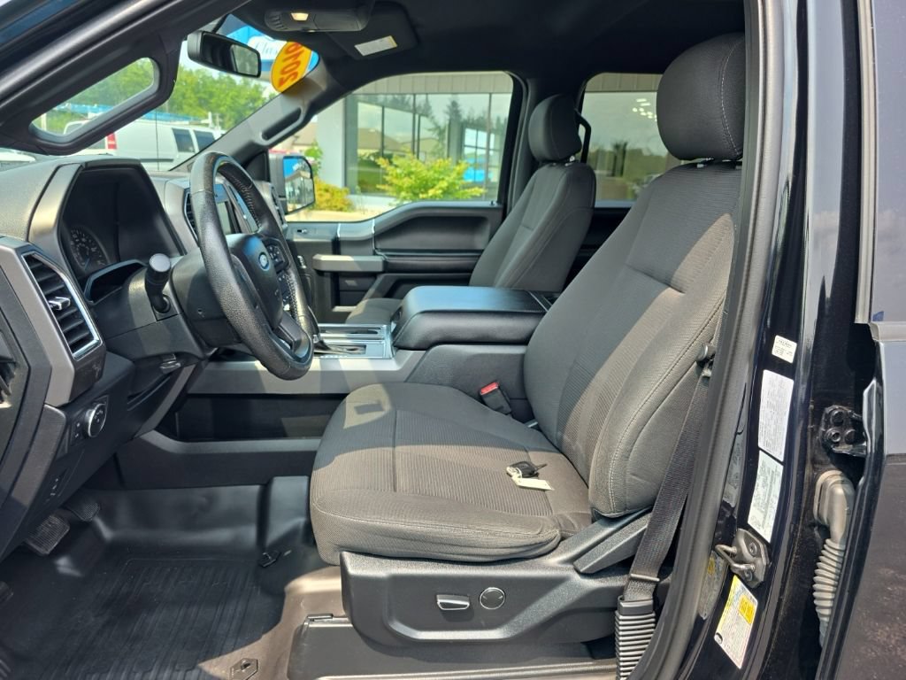 Used 2016 Ford F150 XLT w/ Equipment Group 301A Mid AWD/4WD image 23