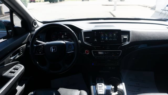 Used 2022 Honda Pilot Elite image 11
