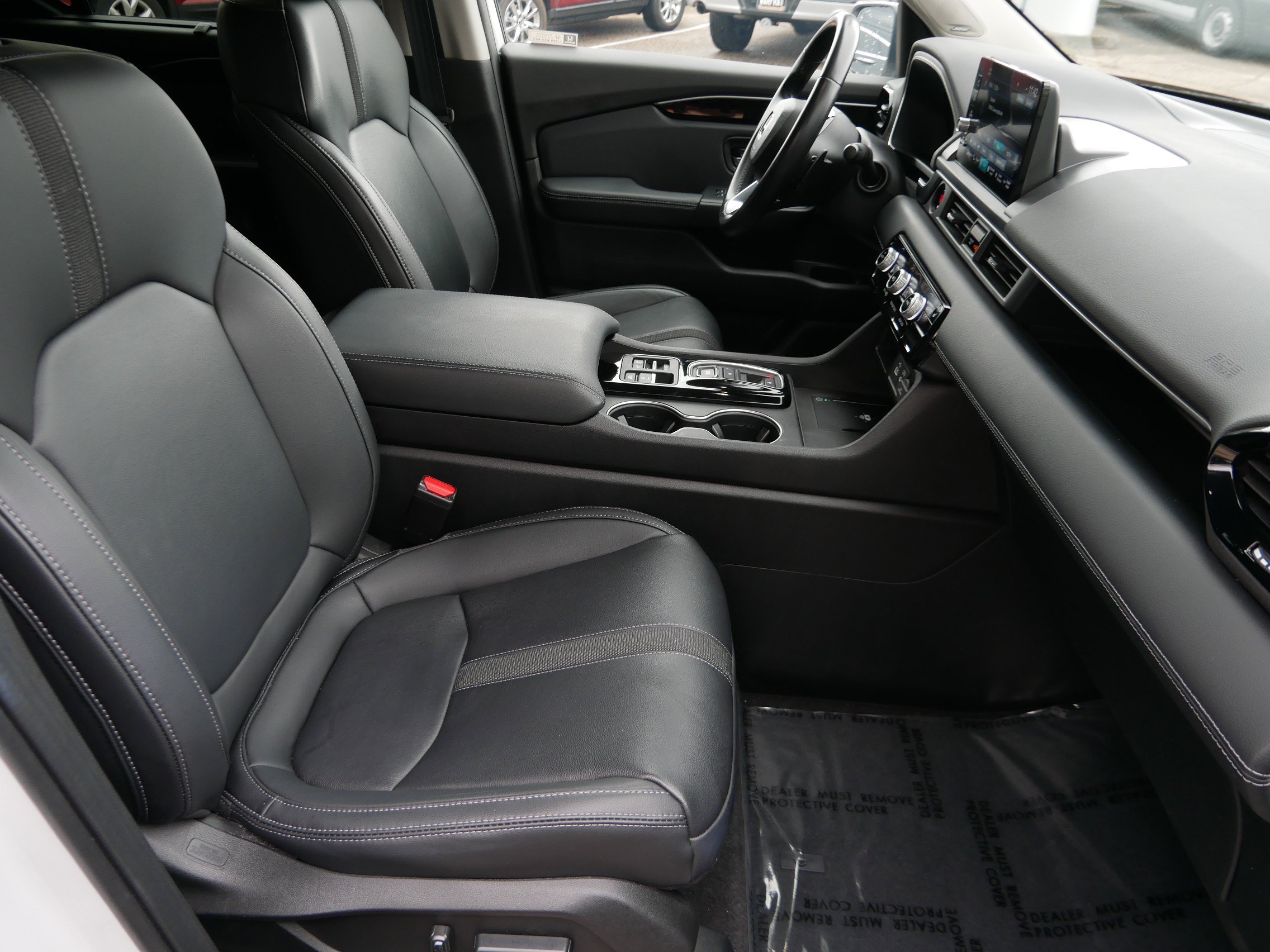 Used 2023 Honda Pilot Touring image 23