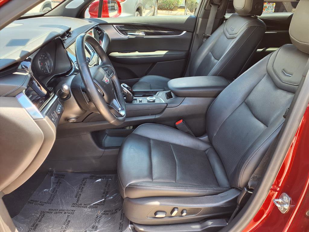 Used 2020 Cadillac XT6 Premium Luxury FWD image 19