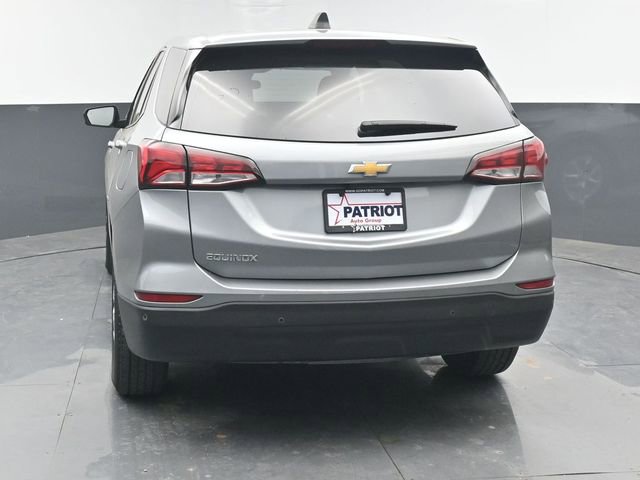 Used 2024 Chevrolet Equinox LS w/ LS Convenience Package image 4