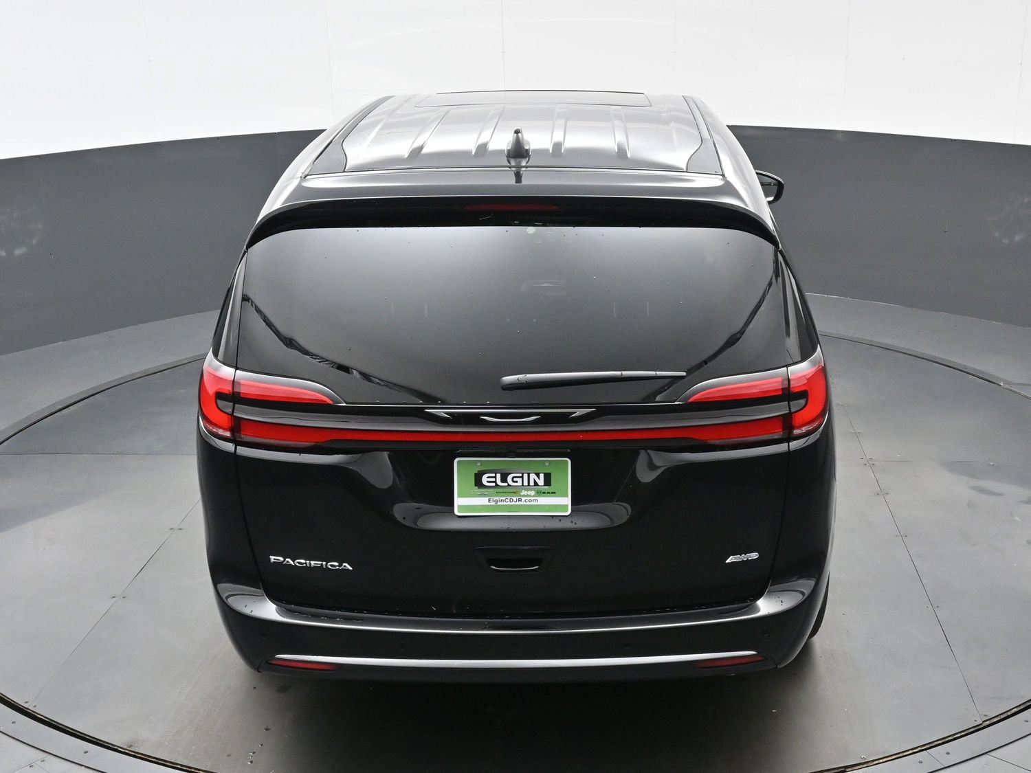 New 2027 Chrysler Pacifica Select AWD/4WD image 24