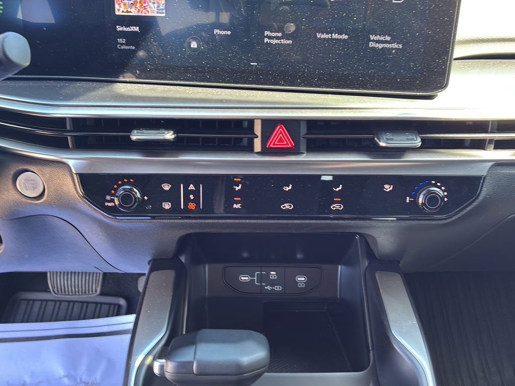 Certified 2026 Kia Sorento LX FWD image 23