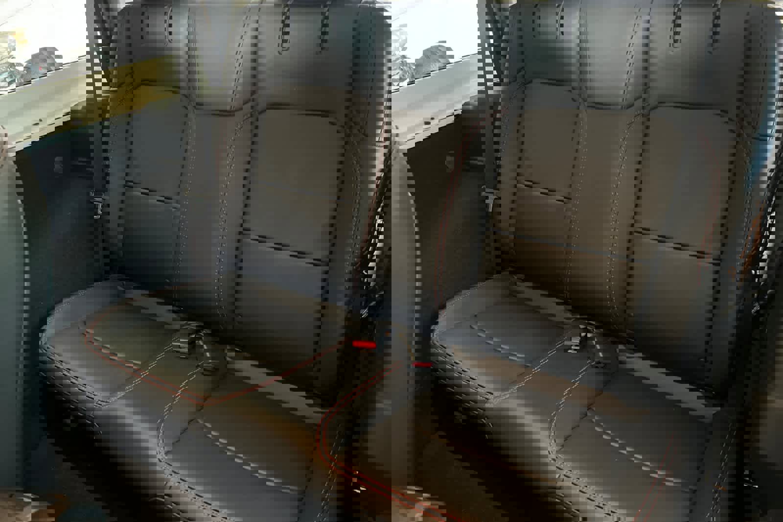 Used 2025 Jeep Wrangler Rubicon w/ Xtreme 35 Tire Package image 4