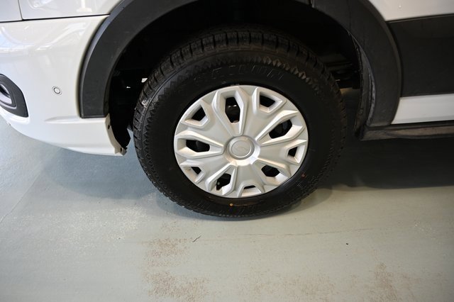 Used 2023 Ford Transit 350 XLT image 34