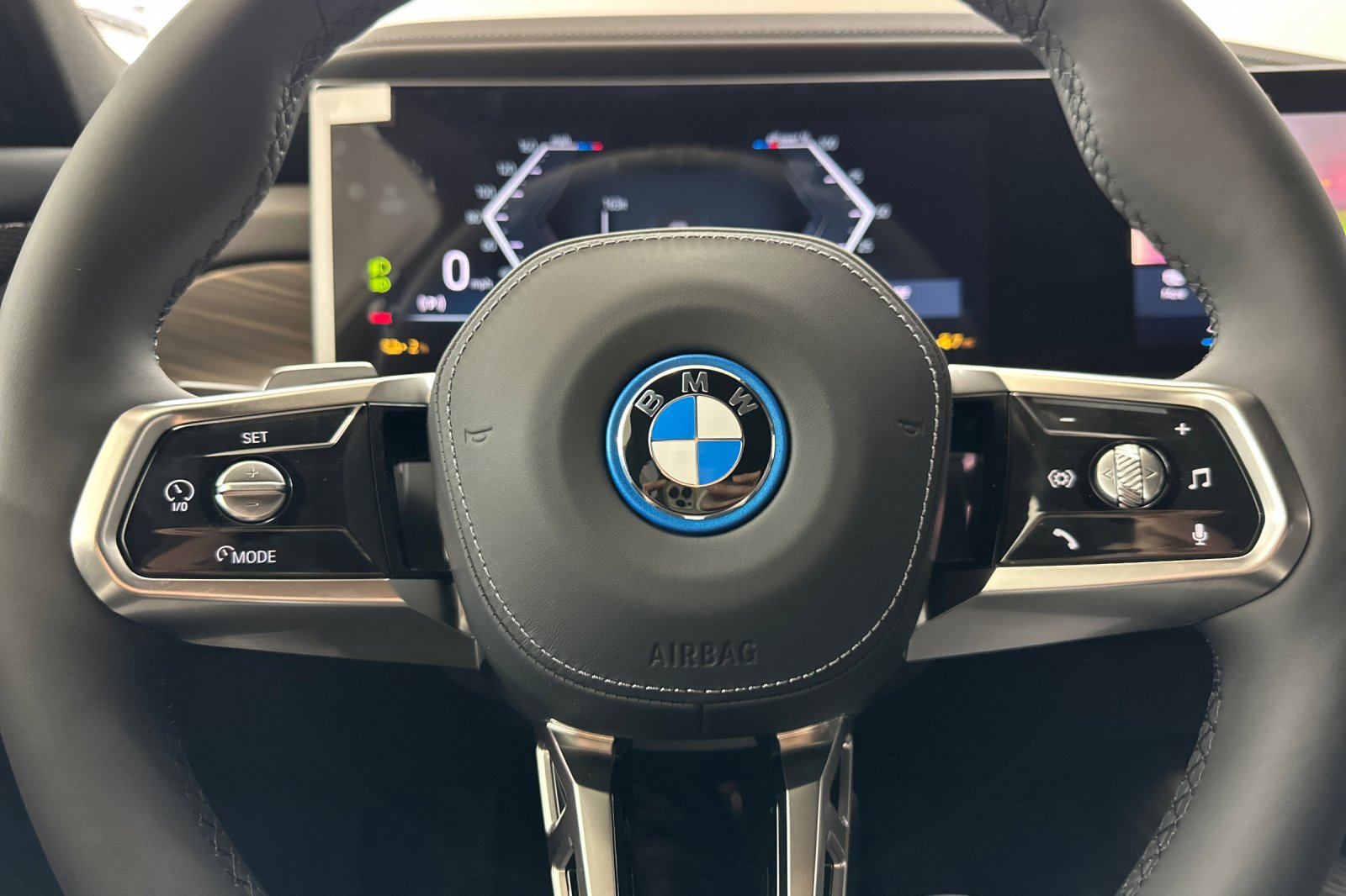 New 2026 BMW i7 eDrive50 w/ M Sport Package image 16
