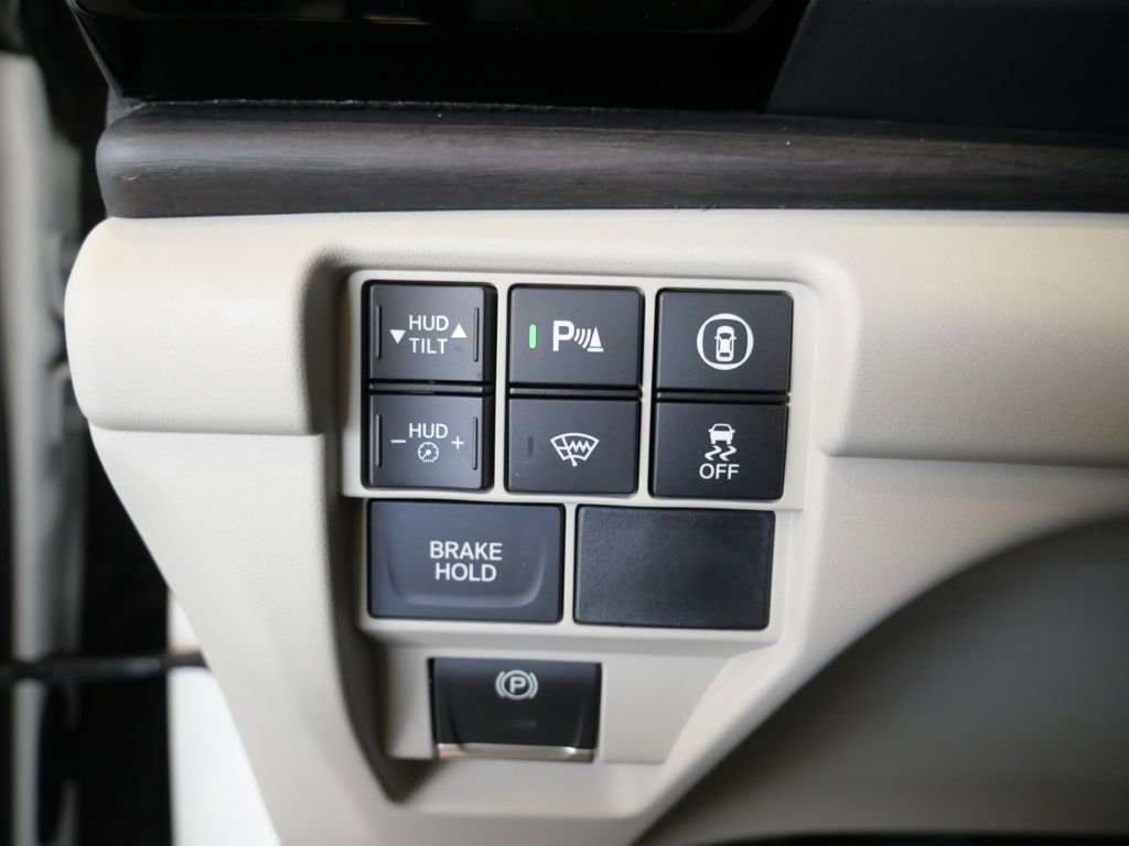 Used 2025 Acura RDX SH-AWD w/ Advance Package image 13