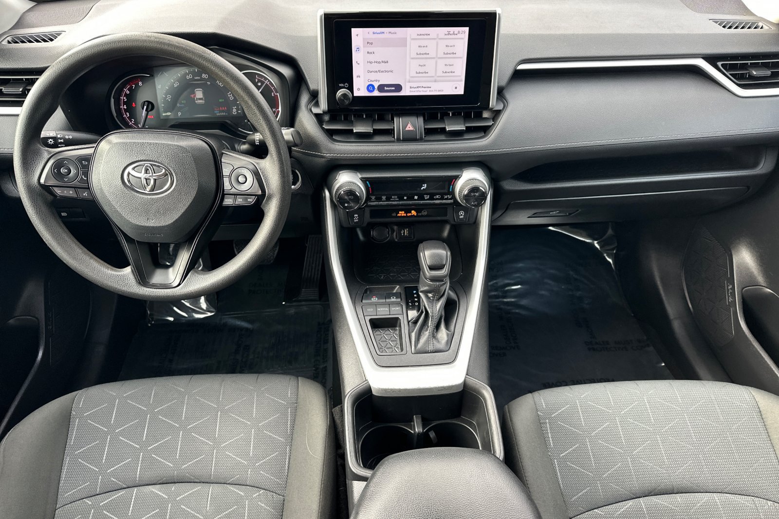 Used 2023 Toyota RAV4 XLE FWD image 12
