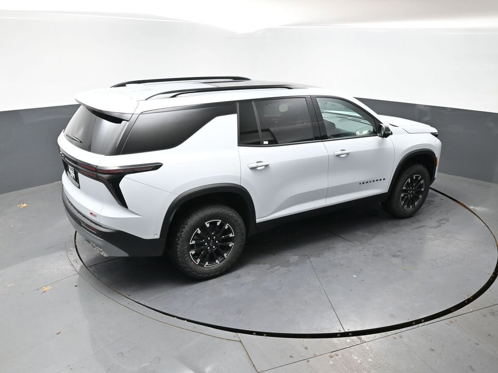 New 2026 Chevrolet Traverse Z71 w/ Enhanced Driving Package AWD/4WD image 33