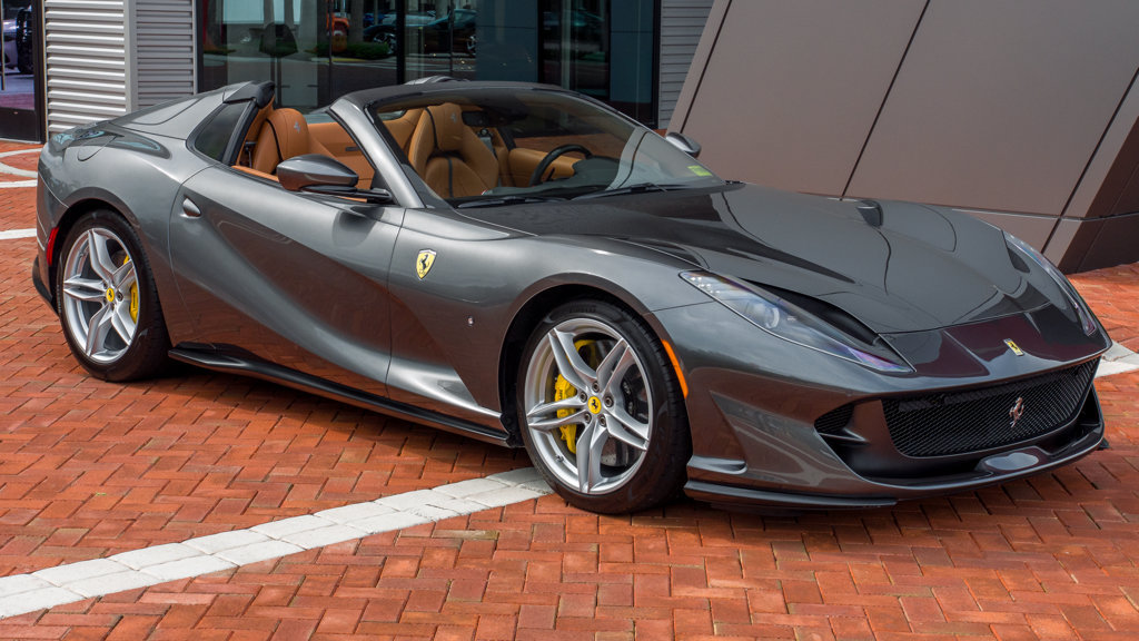 Used 2021 Ferrari 812 GTS RWD image 9