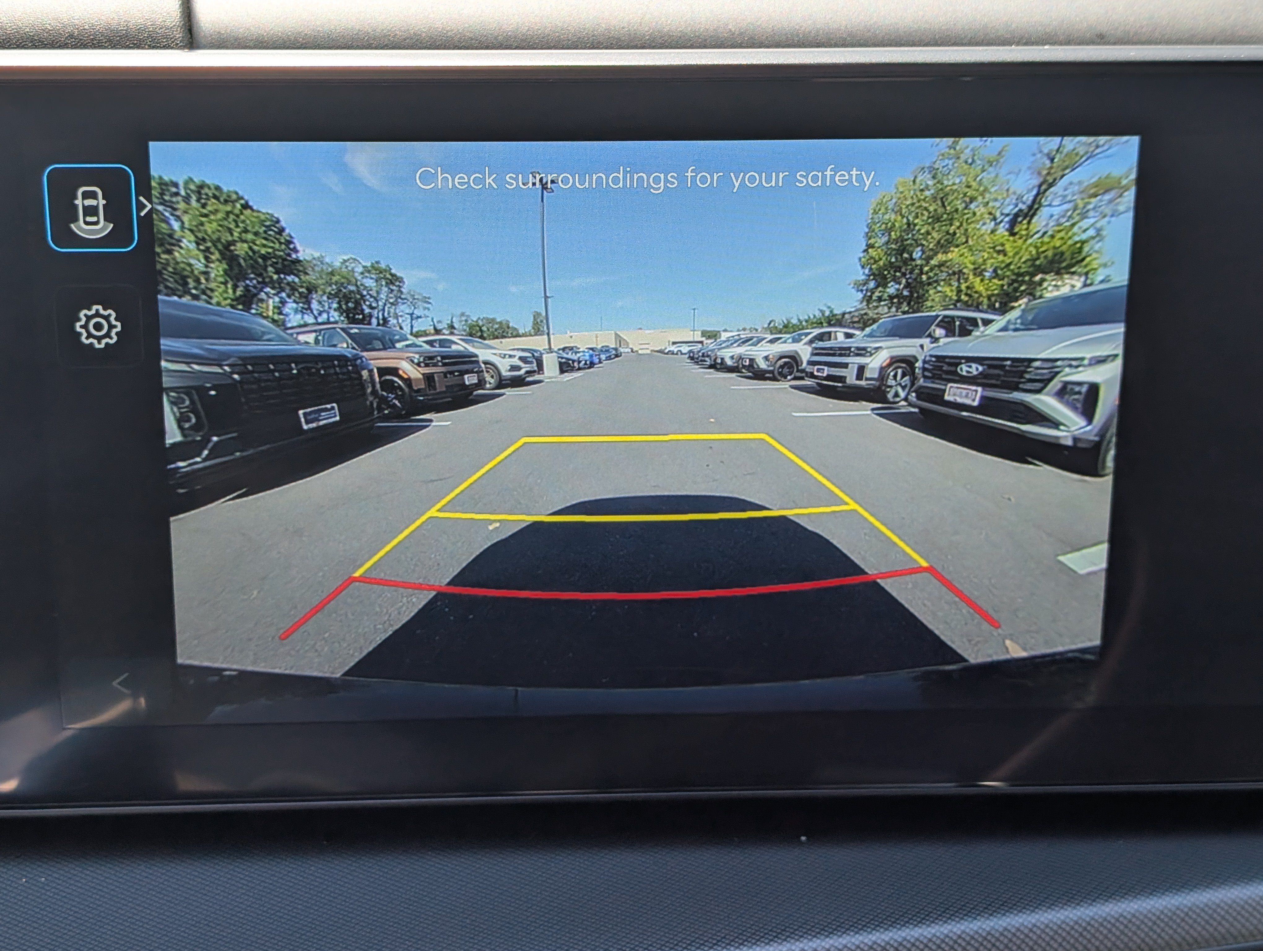 Used 2025 Hyundai Santa Fe SEL FWD image 27
