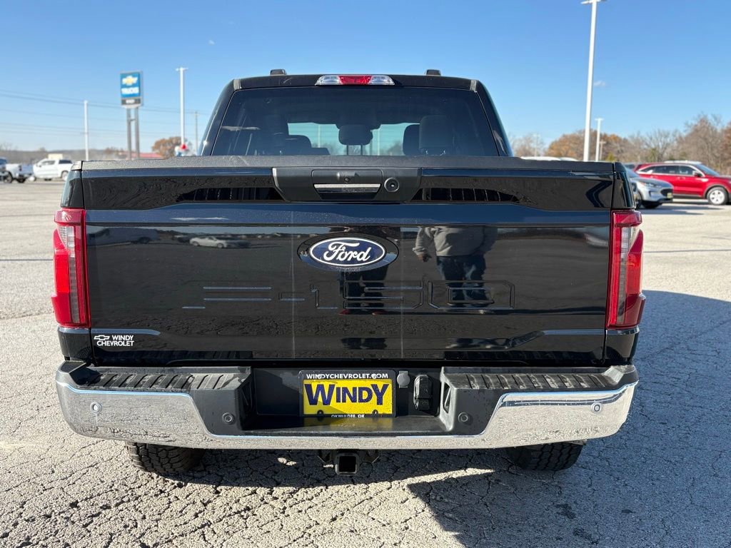 Used 2024 Ford F150 XLT w/ Mobile Office Package image 6
