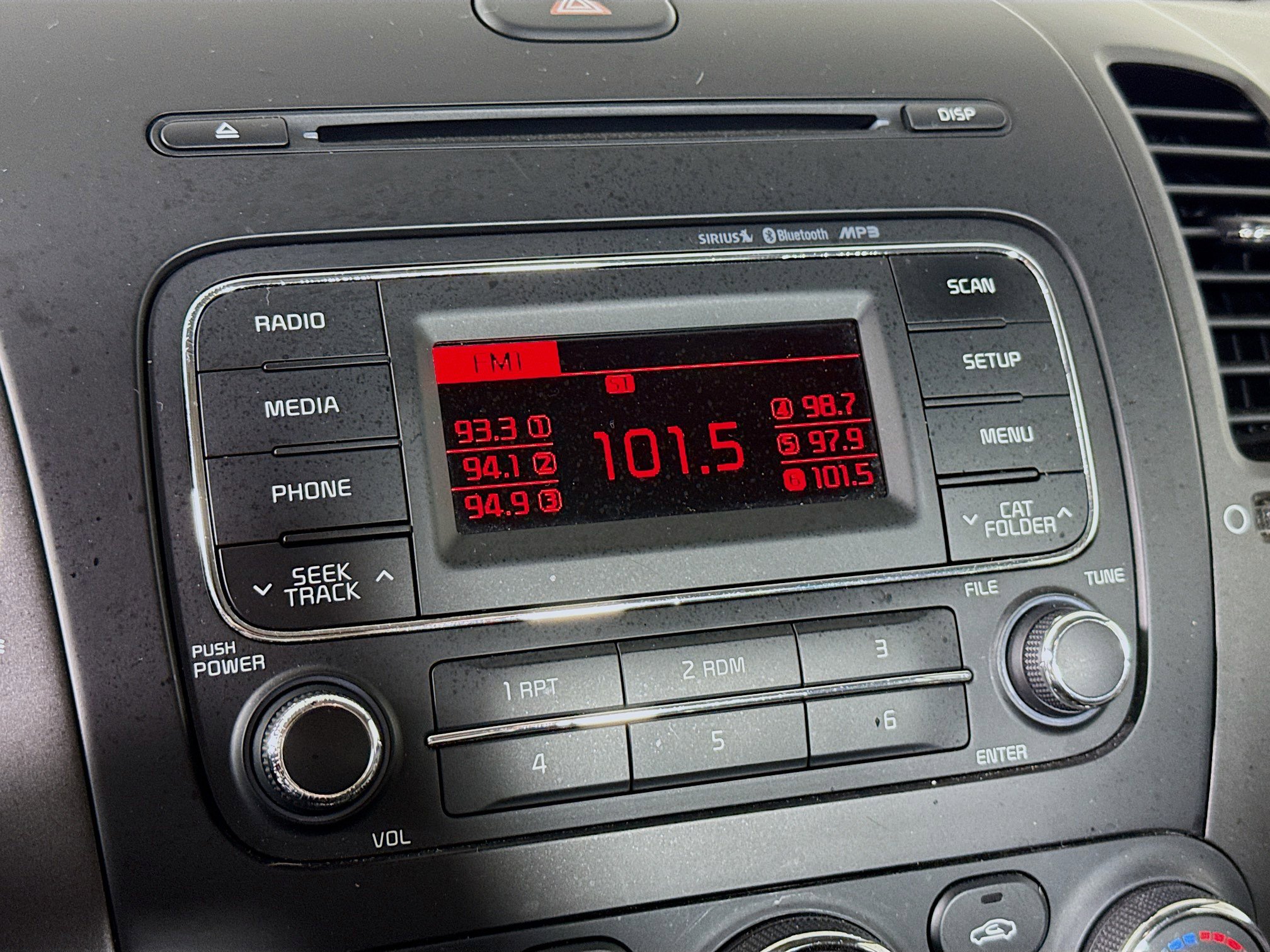 Used 2015 Kia Forte LX image 14