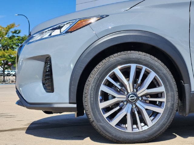 Used 2023 Nissan Kicks SV FWD image 10