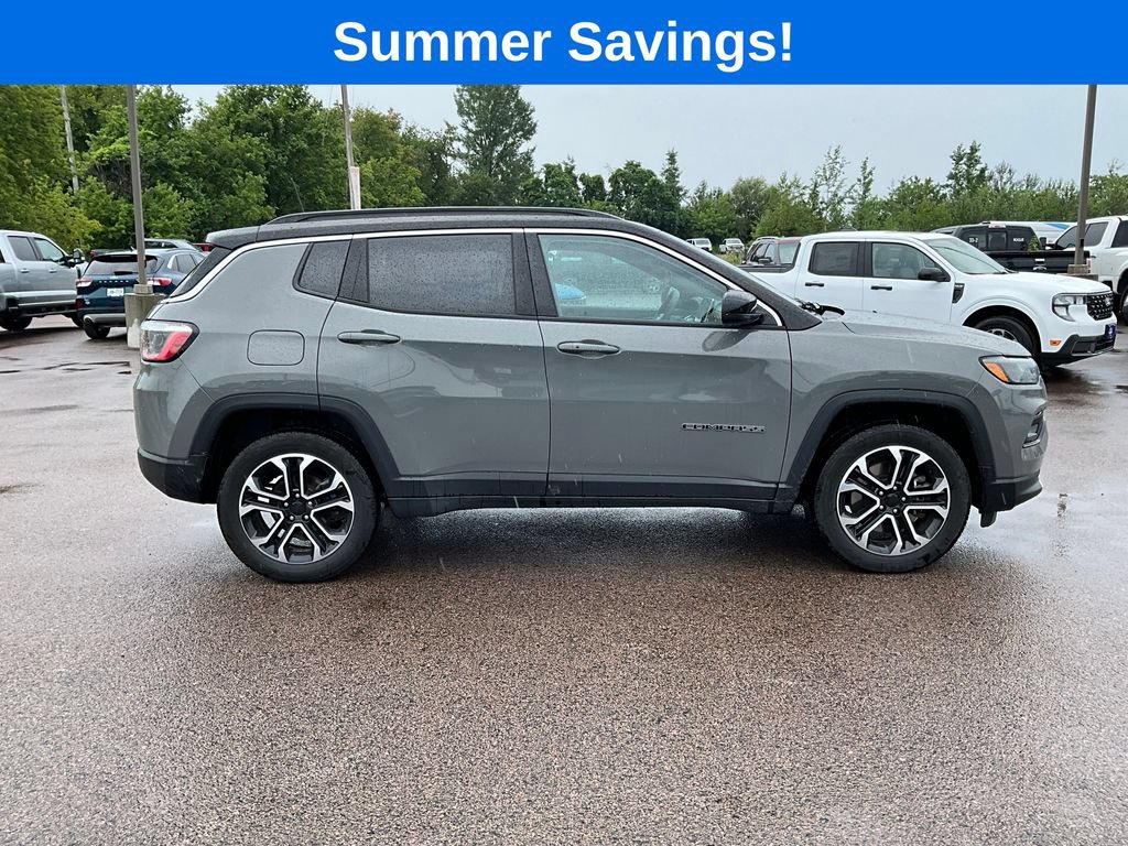 Used 2024 Jeep Compass Limited AWD/4WD image 8