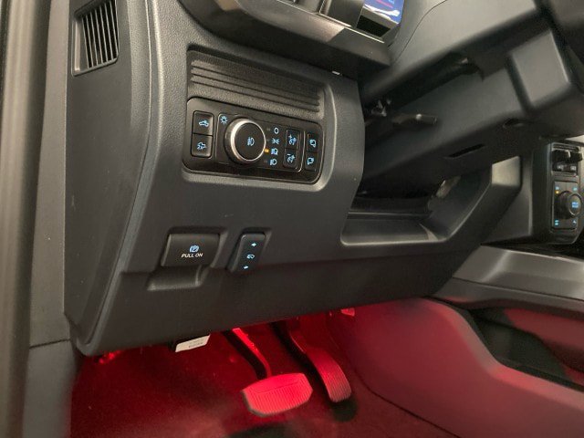 New 2026 Ford F250 Lariat w/ Black Appearance Package AWD/4WD image 23