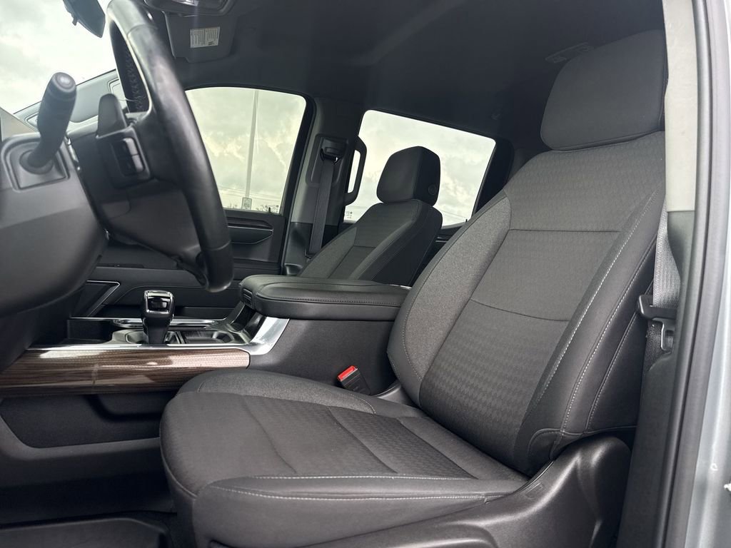 Used 2024 Chevrolet Silverado 1500 LT w/ Z71 Off-Road Package image 13