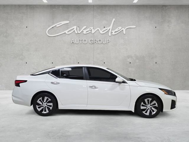 Used 2023 Nissan Altima 2.5 S FWD image 17