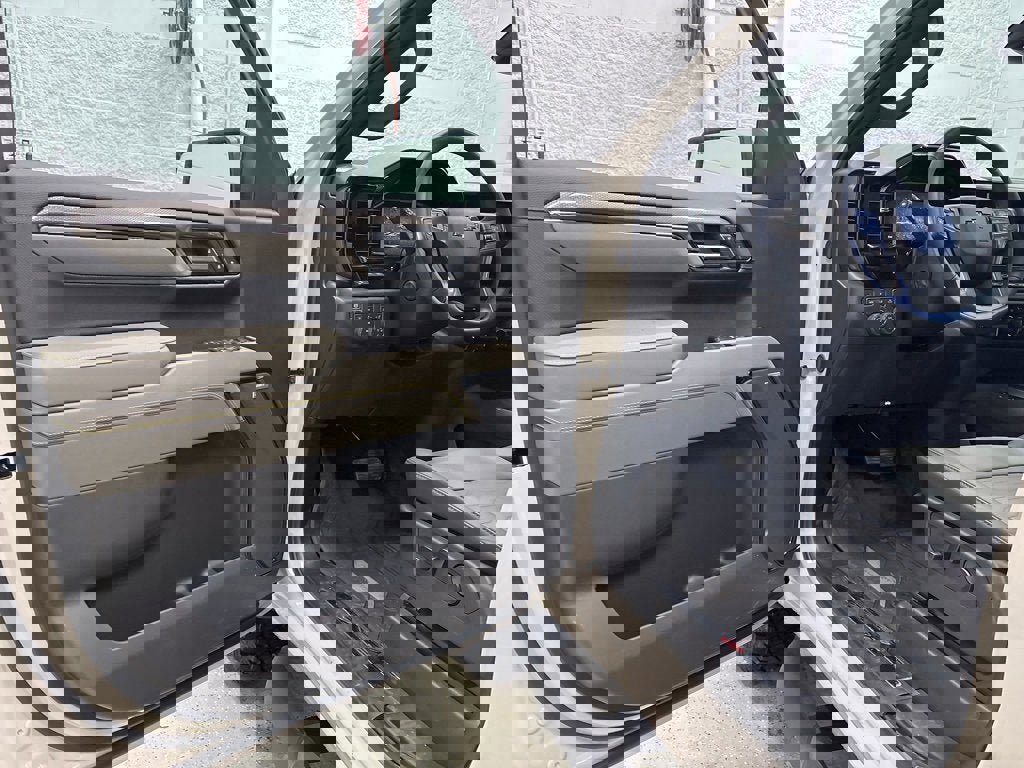 New 2026 Chevrolet Silverado 1500 ZR2 w/ Dark Appearance Package image 14