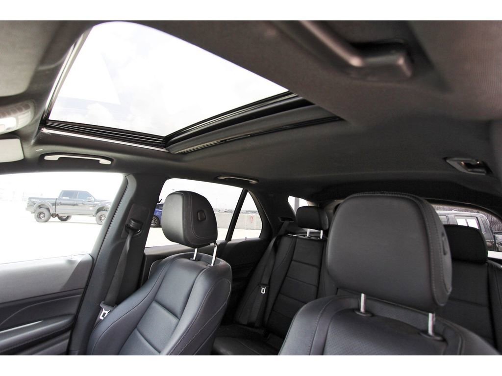 Used 2024 Mercedes-Benz GLE 450e 4MATIC image 28