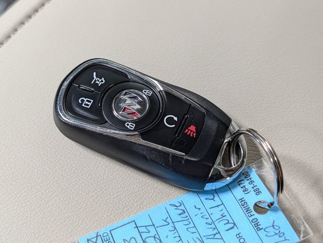 Used 2024 Buick Enclave Avenir w/ Avenir Technology Package image 29