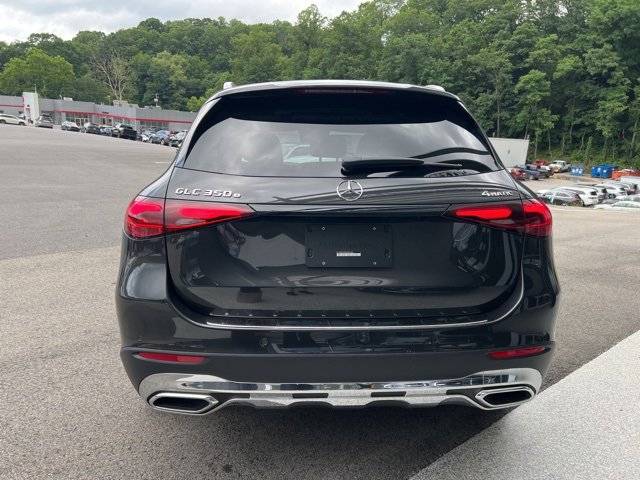 New 2025 Mercedes-Benz GLC 350e 4MATIC image 4