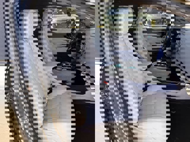 New 2026 Cadillac Optiq Luxury 2 image 22