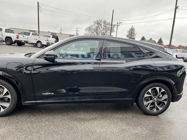 Used 2022 Ford Mustang Mach-E Premium image 6