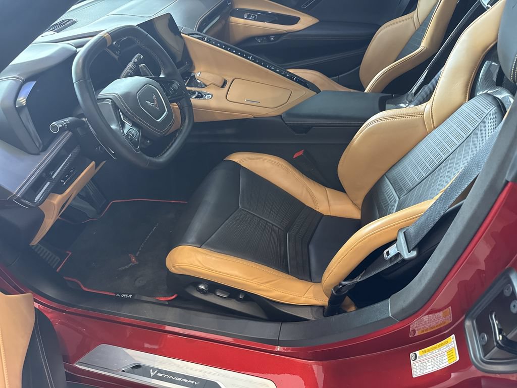 Used 2022 Chevrolet Corvette Stingray Premium Conv w/ Z51 Performance Package RWD image 16